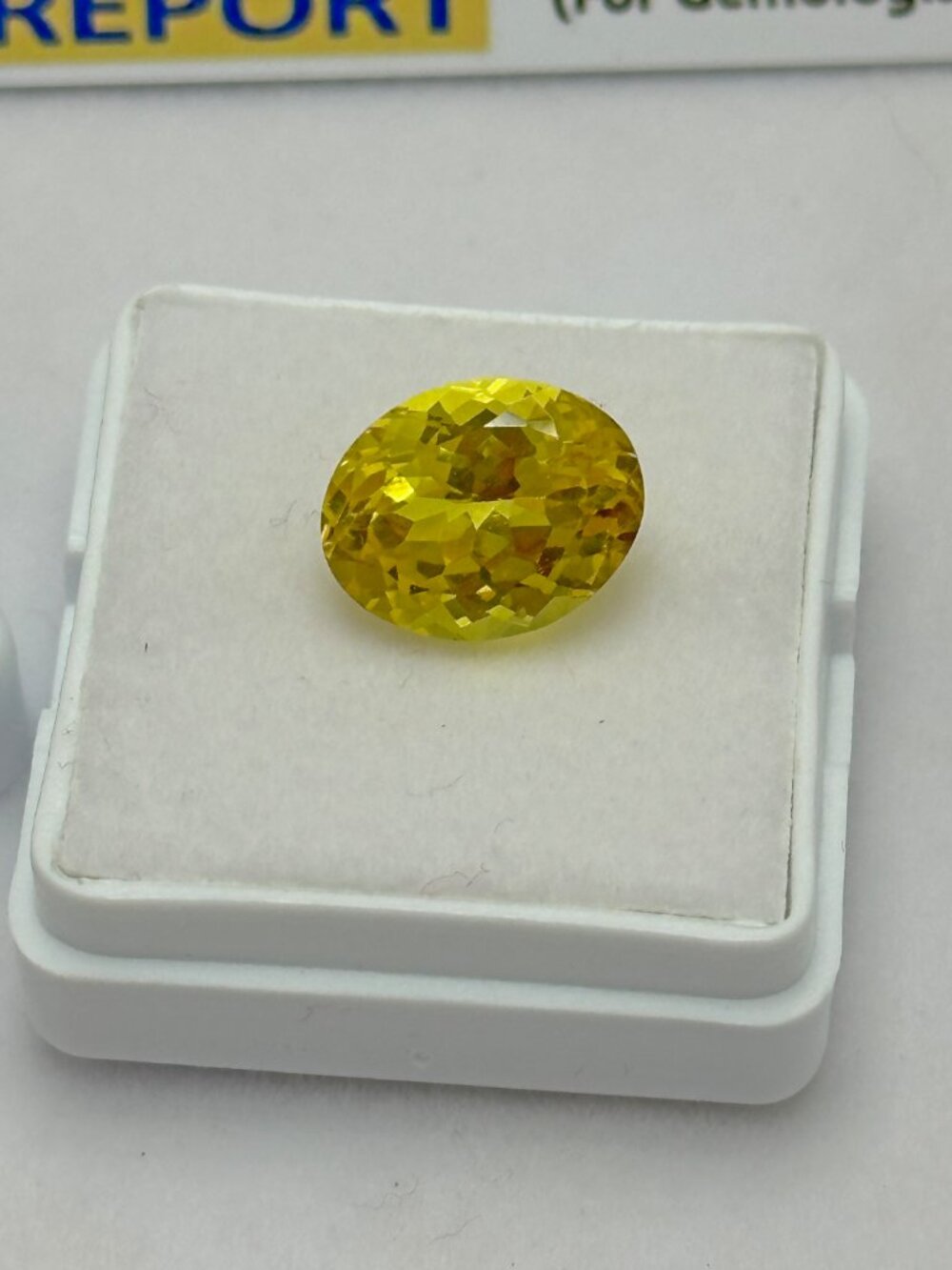 STUNNING Certified Canary Sapphire